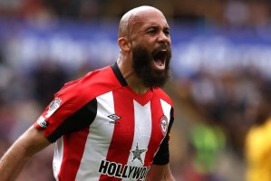 皇冠体育-集结日曼联手感冰凉——英超节点到来，气氛紧张，高层口径保持一致(曼联官网的赛程表)